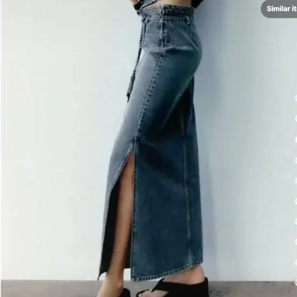 Zara DENIM SKIRT TRF BLUE 0/8197/045-maxi-medium wash-size S-NWT - Picture 2 of 3